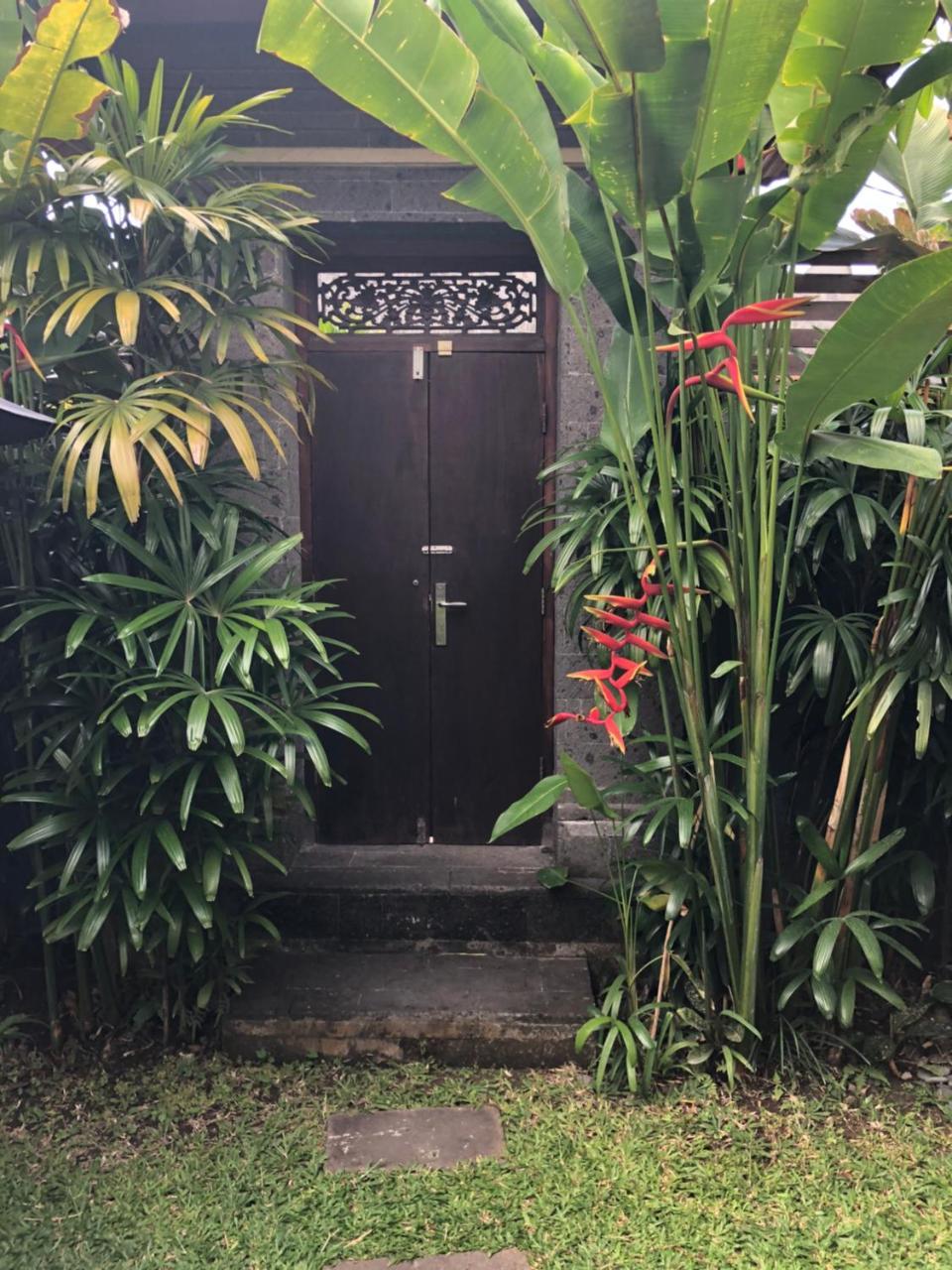 Villa Ariana Seminyak Exterior foto